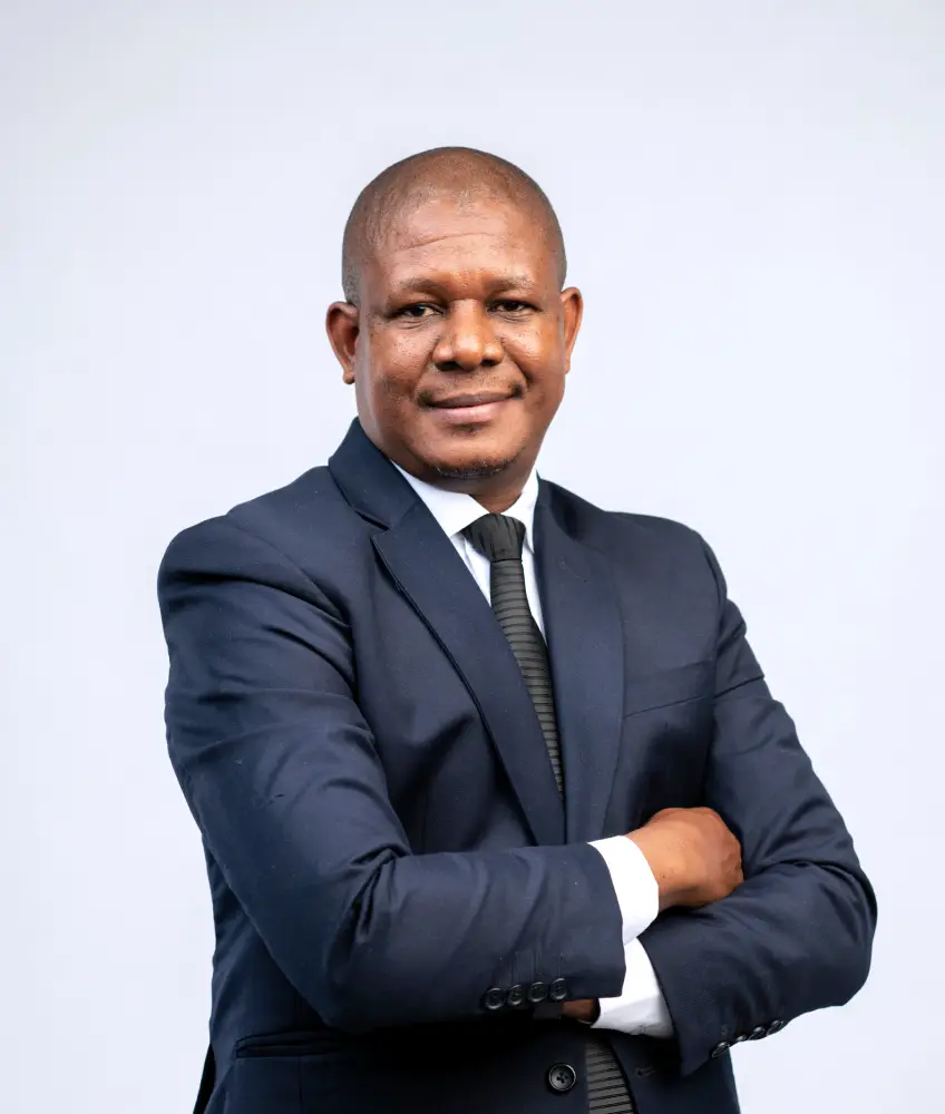 Mr. Bathusi Kgosietsile