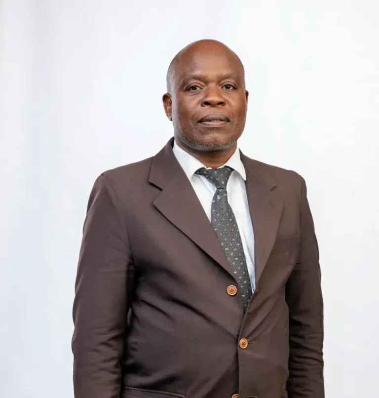 Dr. Kobedi Segale